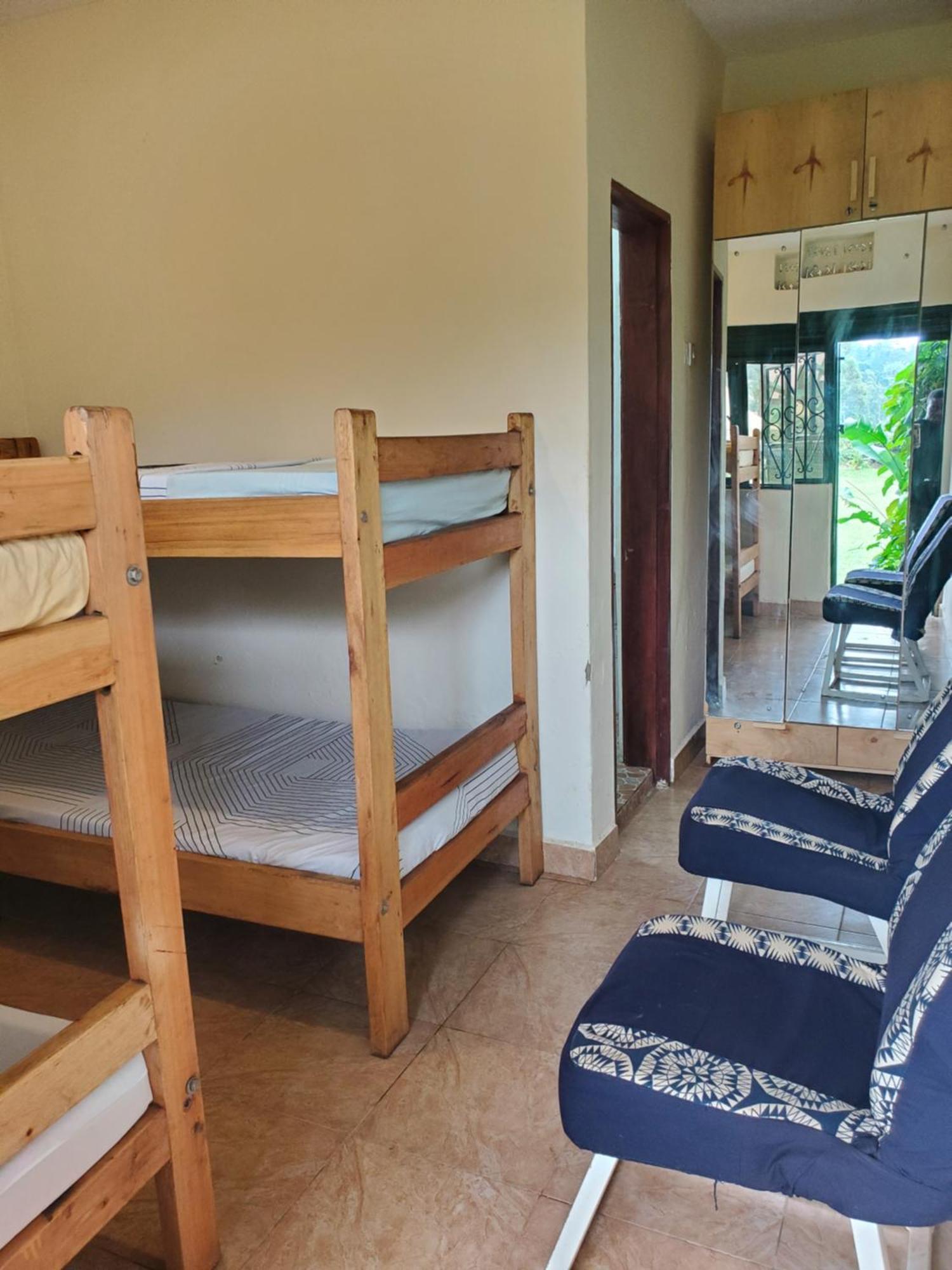 Gaia Eco Hub Bnb Fort Portal Exterior foto